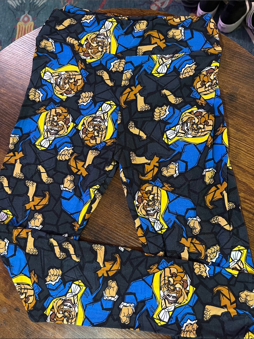 HTF Disney Beauty and the Beast Print Leggings